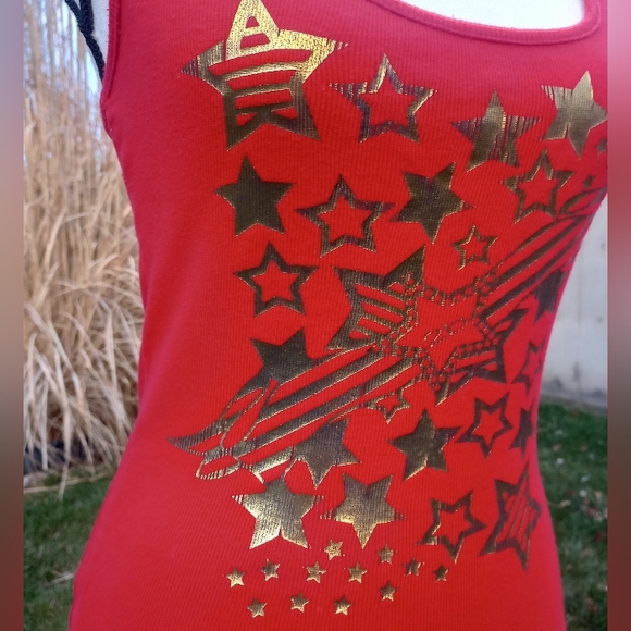 2b bebe Red and Gold Stars 4th of July Tank Top - Picture 2 of 13